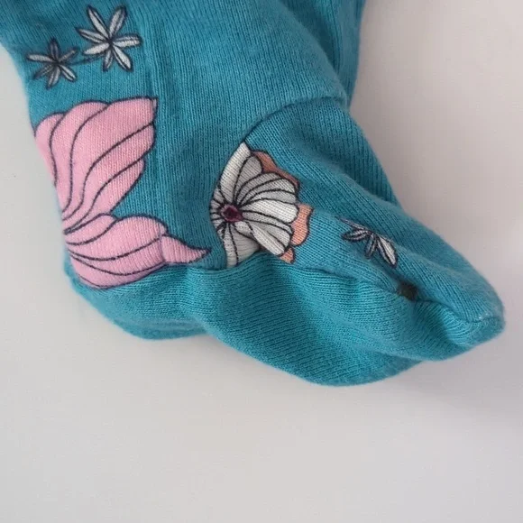 Carter's Infant (3M)  2 Pc. Turquoise Floral Onesie/Footie & Cap - Picture 3 of 6